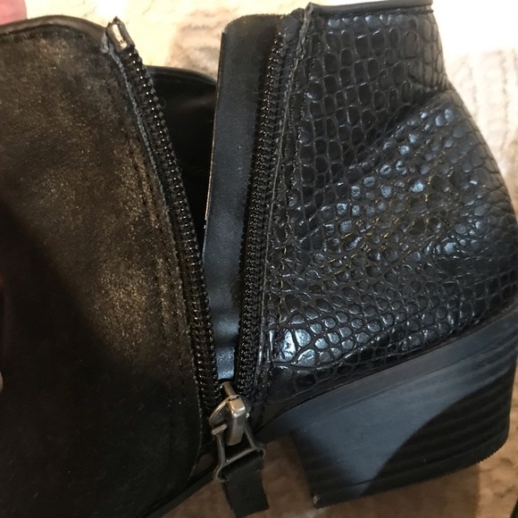 ▪️Simply Vera Vera Wang Ankle Boots - Picture 11 of 11